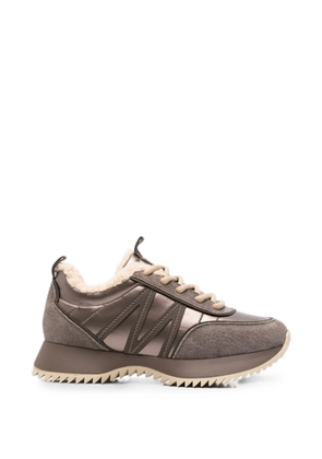 SERGIO MORETTI FIRENZE shearling-trim panelled sneakers - Brown