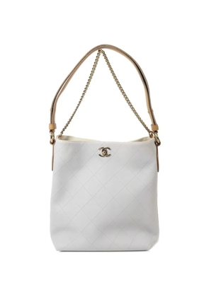 CHANEL Pre-Owned CC button up hobo shoulder bag - White