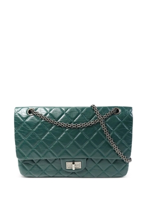 CHANEL Pre-Owned 2.55 Jumbo quilted shoulder bag - Green