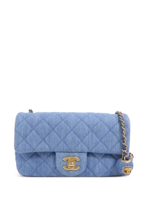 CHANEL Pre-Owned 20 Denim Classic CC turn-lock shoulder bag - Blue