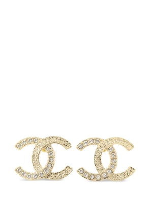 CHANEL Pre-Owned CC crystal-embellished earrings - Gold