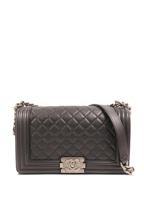CHANEL Pre-Owned Boy quilted shoulder bag - Black