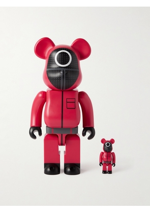 BE@RBRICK - Squid Game 100% 400% Printed PVC Figurine Set - Men - Red