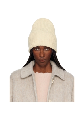 Baserange Off-White Mea Beanie