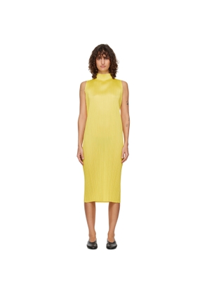 PLEATS PLEASE ISSEY MIYAKE Yellow Monthly Colors April Midi Dress