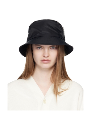 sacai Black Single Brim Pocket Bucket Hat