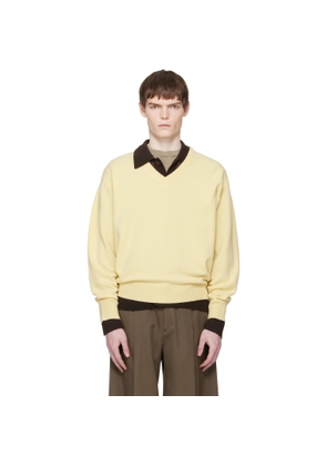 ssstein Yellow Pure Cashmere V Neck LS Sweater