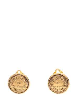 CHANEL Pre-Owned 1970-1980 Gold Plated Coin Clip On Earrings costume earrings