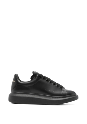 Alexander McQueen Pre-Owned lace-up platform sneakers - Black