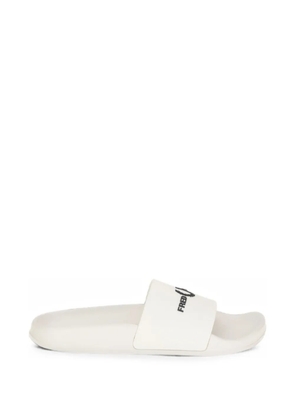 Fred Perry logo-print slides - White