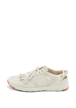 CHANEL Pre-Owned tassel fringe sneakers - White