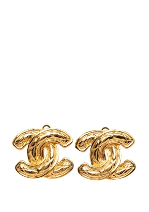 CHANEL Pre-Owned 2000-2026 CC Quilted Gold Plated Clip On Earrings costume earrings