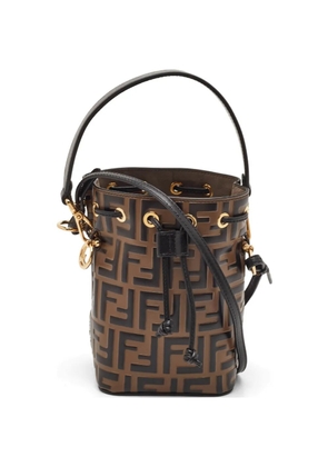 Fendi Pre-Owned 2018 Mon Tresor FF embossed bucket bag - Brown