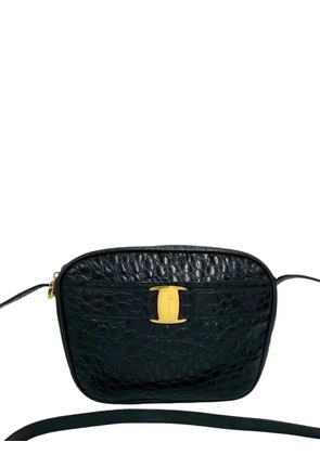 Ferragamo Pre-Owned 2010-2026 Croc Embossed Leather Vara crossbody bag - Black