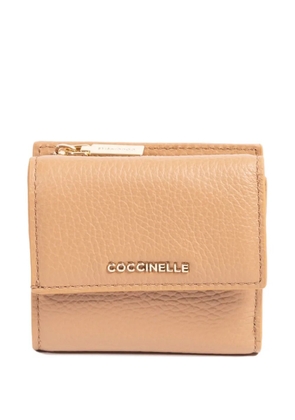 Coccinelle Metallic Soft wallet - Neutrals
