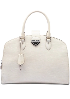 Louis Vuitton Pre-Owned 1990-2010 Epi Pont Neuf GM handbag - White