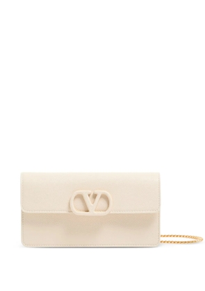 Valentino Garavani VLogo Signature calfskin wallet with chain - Neutrals