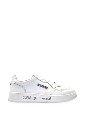 Autry Medalist slogan-print leather sneakers - White