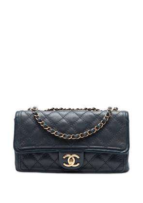 CHANEL Pre-Owned 2014 Medium CC Quilted Iridescent Calfskin Sheriff Star Flap shoulder bag - Blue