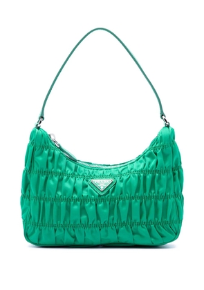 Prada Pre-Owned 2019-2026 Tessuto Gaufre Re Edition shoulder bag - Green