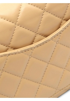 CHANEL Pre-Owned 2021 mini Pearl Crush Square - Neutrals