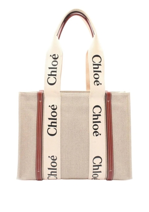 Chloé Pre-Owned 2010-2026 Medium Canvas Woody tote bag - Neutrals