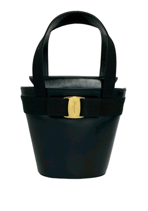 Ferragamo Pre-Owned 2010-2026 Vara Bow bucket bag - Black