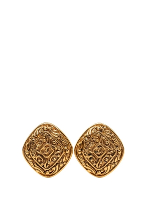 CHANEL Pre-Owned 1970-1980 CC Gold Plated Diamond Clip On Earrings costume earrings
