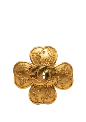 CHANEL Pre-Owned 1996 CC Gold Plated Grapevine Clover Brooch costume brooch