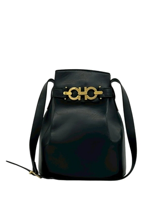 Ferragamo Pre-Owned 2010-2026 Leather Gancini bucket bag - Black
