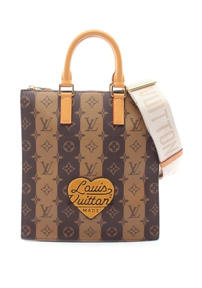 Louis Vuitton Pre-Owned 2021-2026 Nigo Monogram Sac Plat Cross satchel - Brown