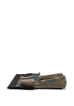 Tod's Vintage Gommino bow loafers - Grey