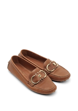 Ferragamo Pre-Owned Gancini loafers - Brown