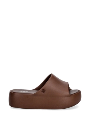 Melissa platform slides - Brown