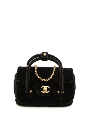CHANEL Pre-Owned 2021-2026 Mini Quilted Velvet Top Handle Flap satchel - Black