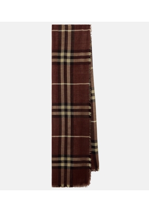 Burberry Burberry Check wool and silk scarf