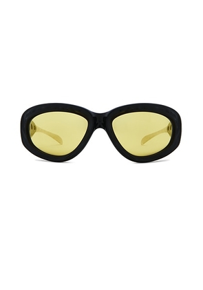 Diesel Oval Sunglasses in Black & Yellow - Yellow. Size all.