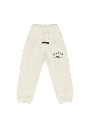 Fear of God ESSENTIALS Kids Classic Sweatpant in Grey. Size 2/3. Also in 4/5, 6/7.