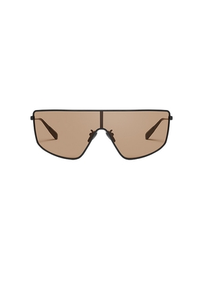 Quay Entourage Sunglasses in Black.