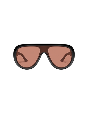 Quay Set List Sunglasses in Black.