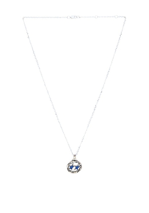 Two Jeys Color Core Necklace in Metallic Silver.
