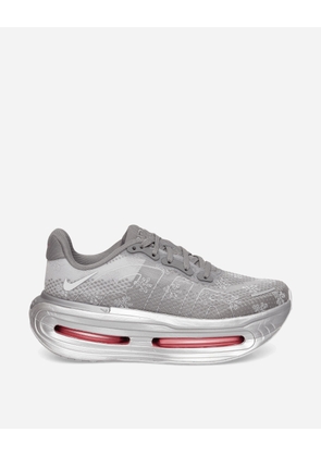 Women s Vomero Premium Sneakers Geyser Grey / Metallic Silver
