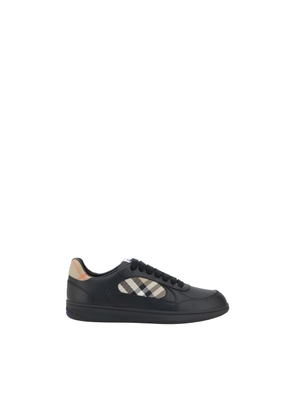 Burberry Black Calf Leather Bos Taurus Low Top Sneakers - EU39/US6