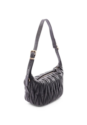 Miu Miu Pre-Owned 2010s matelassé shoulder bag - Black