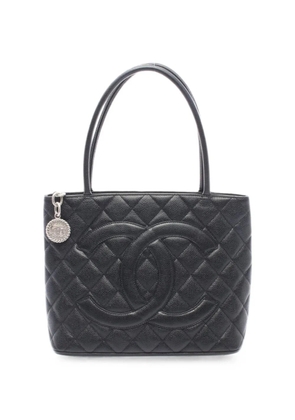 CHANEL Pre-Owned 2004-2005 CC Caviar tote bag - Black