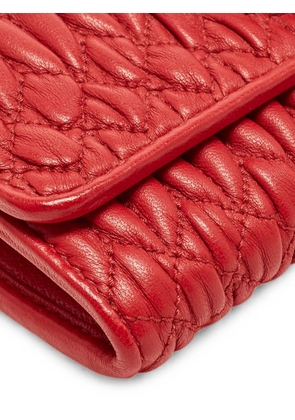 Miu Miu Pre-Owned matelassé crystal-embellished wallet-on-chain - Red