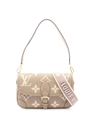 Louis Vuitton Pre-Owned 2021s Diane Empreinte shoulder bag - Neutrals