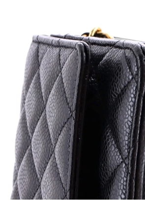 CHANEL Pre-Owned Wallet on Chain Quilted Caviar crossbody bag - Black