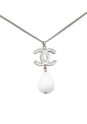 CHANEL Pre-Owned 2010 CC Brass Resin Teardrop Pendant Necklace costume necklace - Silver