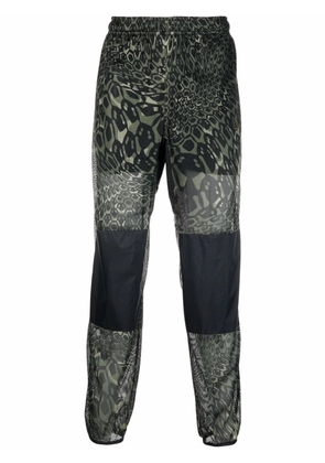 Nike dri-FIT ACG 'happy arachnid' pants - Green